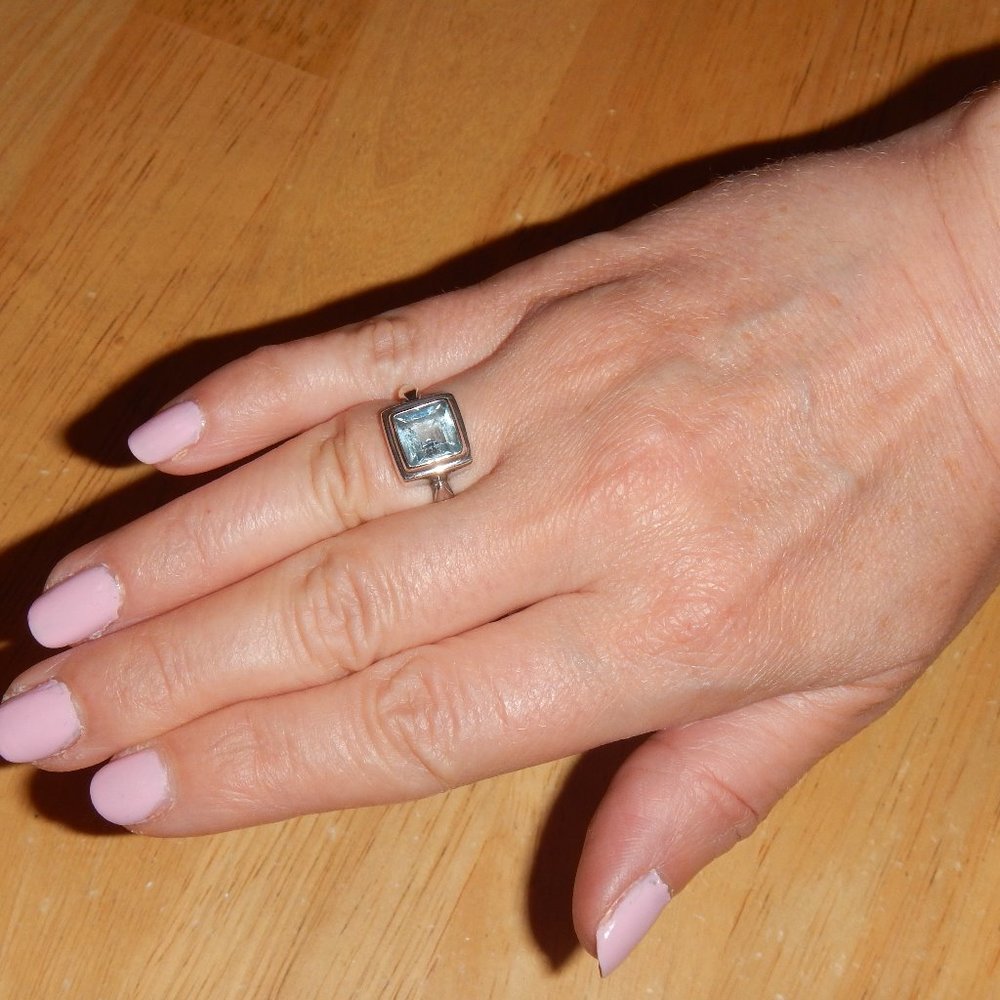 Lori Bonn Blue Topaz Silver Ring